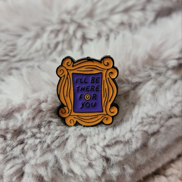 FREINDS Door Peep Hole/Frame "I'll Be There For You" Enamel Pin - Picture 4 of 4